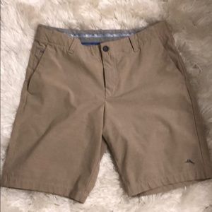 Tommy Bahama shorts . Tan sz32